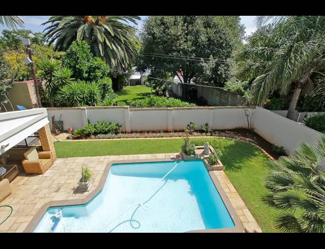 4 BEDROOM HOUSE FOR SALE IN KENSINGTON